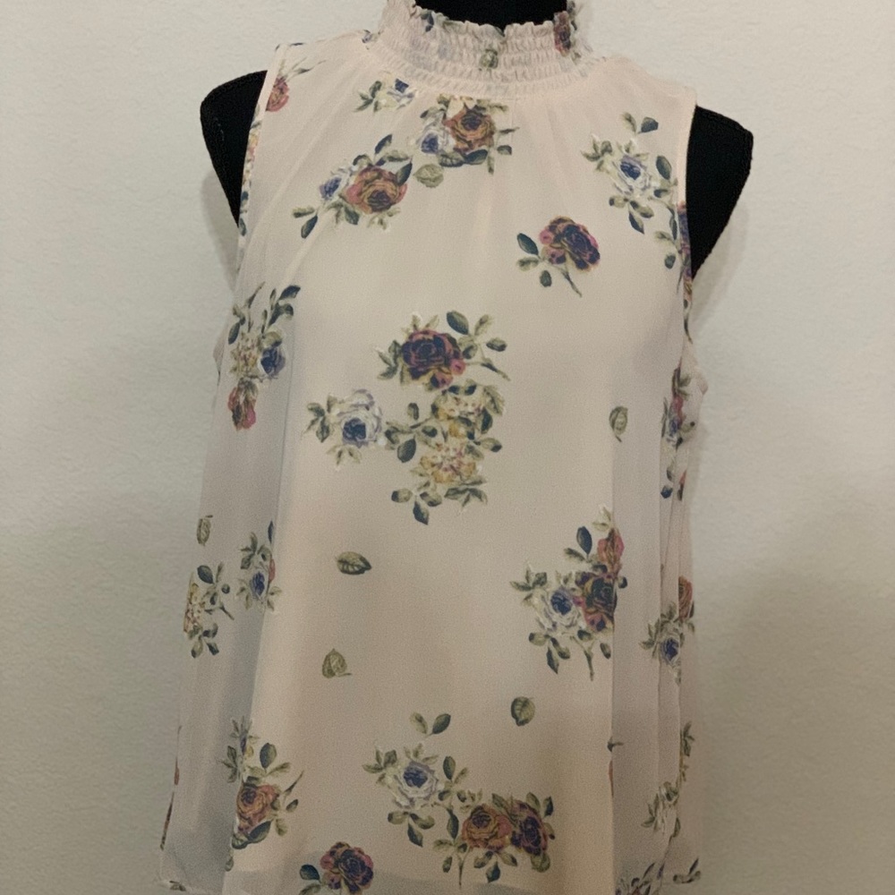 Adorable floral high neck tank top
